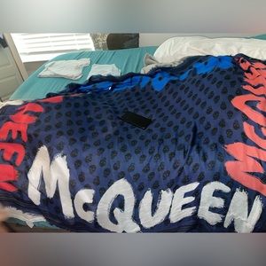 Alexander Mcqueen scarf